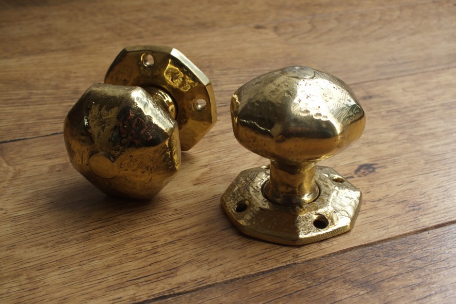 Cast Brass Door Knob - Brass Door Knobs