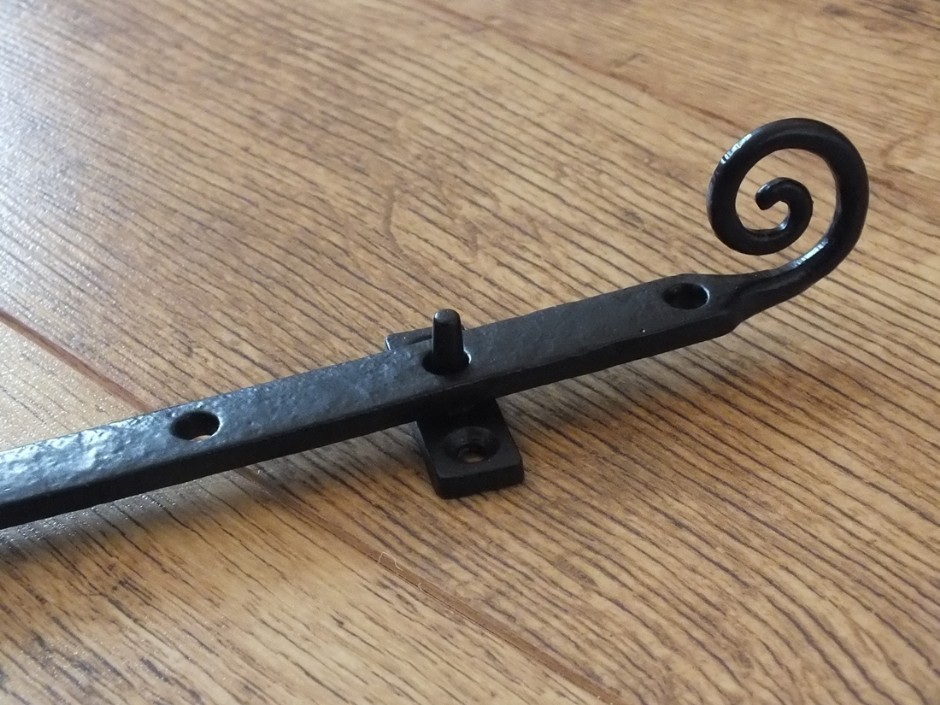 Cast Iron Monkey Tail Stay