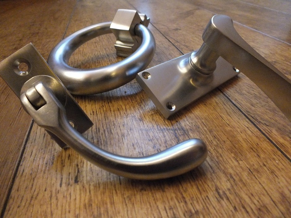 Satin Chrome Windw & Door Furniture