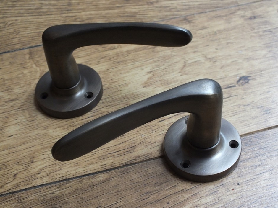 Traditional Door Handles