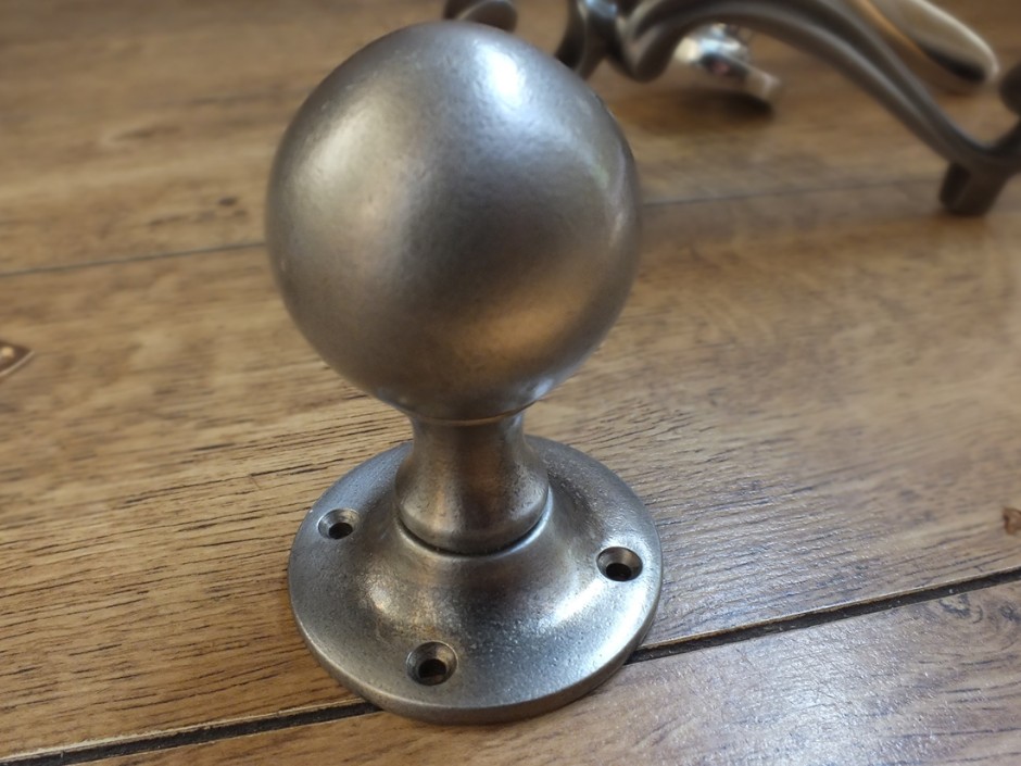 Traditional Door Knob
