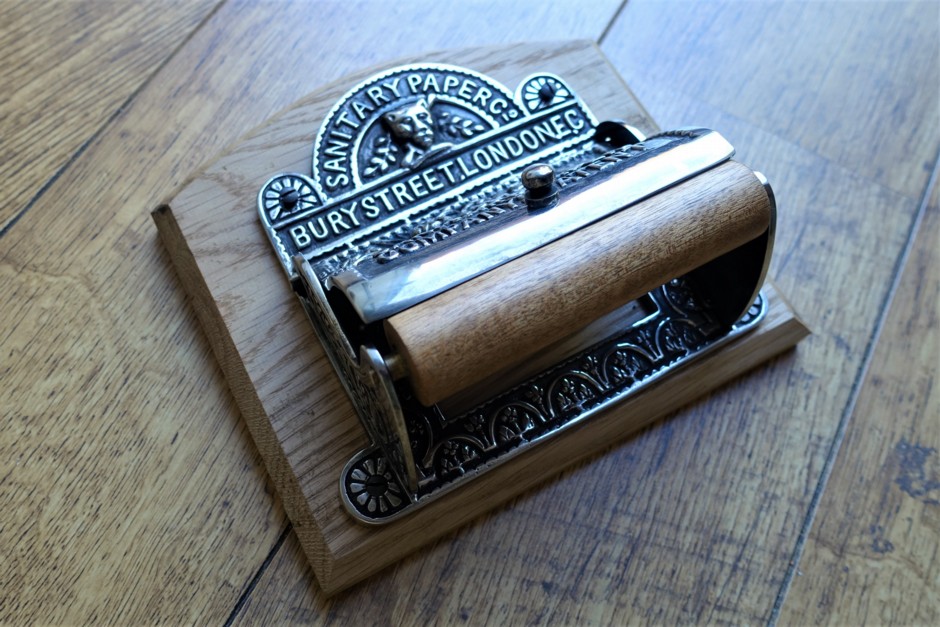 Victorian Bathrooms - Vintage Toilet Roll Holder