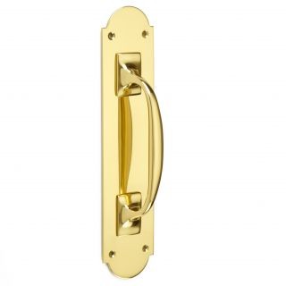 Pull Handle on Shaped Plate