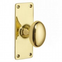 Oval Door Knob on Schoolboard Backplate