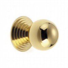 32mm Ball & Step Cupboard Knob
