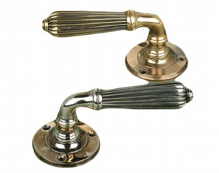 Regency Lever on Round Rose Door Handle