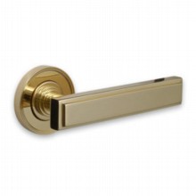 Chelsea Handle on Corby Covered Rose