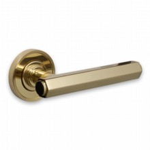 Wychbury Handle on Corby Covered Rose